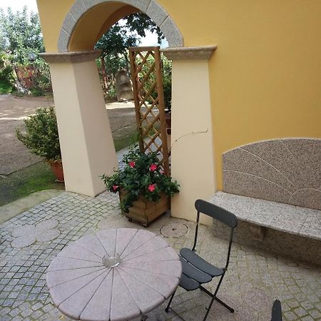 Le Roverelle Ilbono Dış mekan fotoğraf